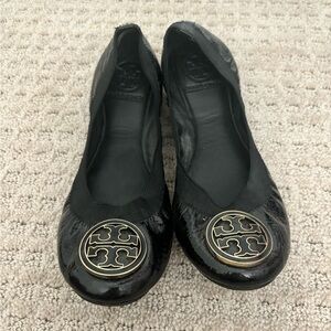 Women’s black Tory Burch flats